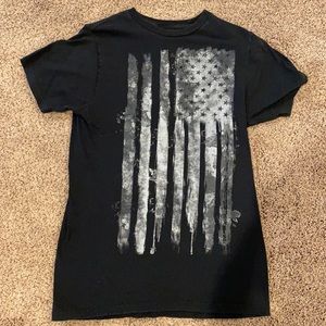 Medium flag shirt